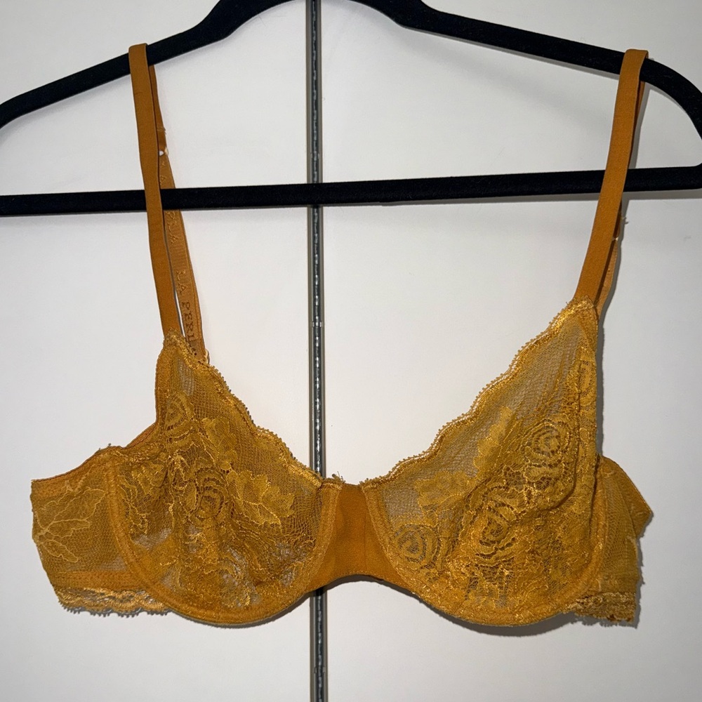Le Perla Elegant Lace Bra